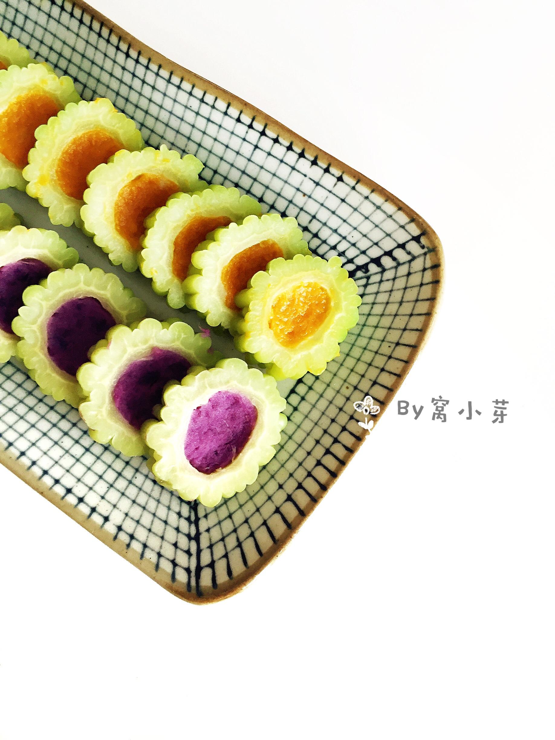 寶寶輔食：紫薯南瓜苦瓜圈-高顏值苦瓜圈，紫薯和南瓜混合楓糖搗成泥，塞入苦瓜中和苦味的做法 步骤11