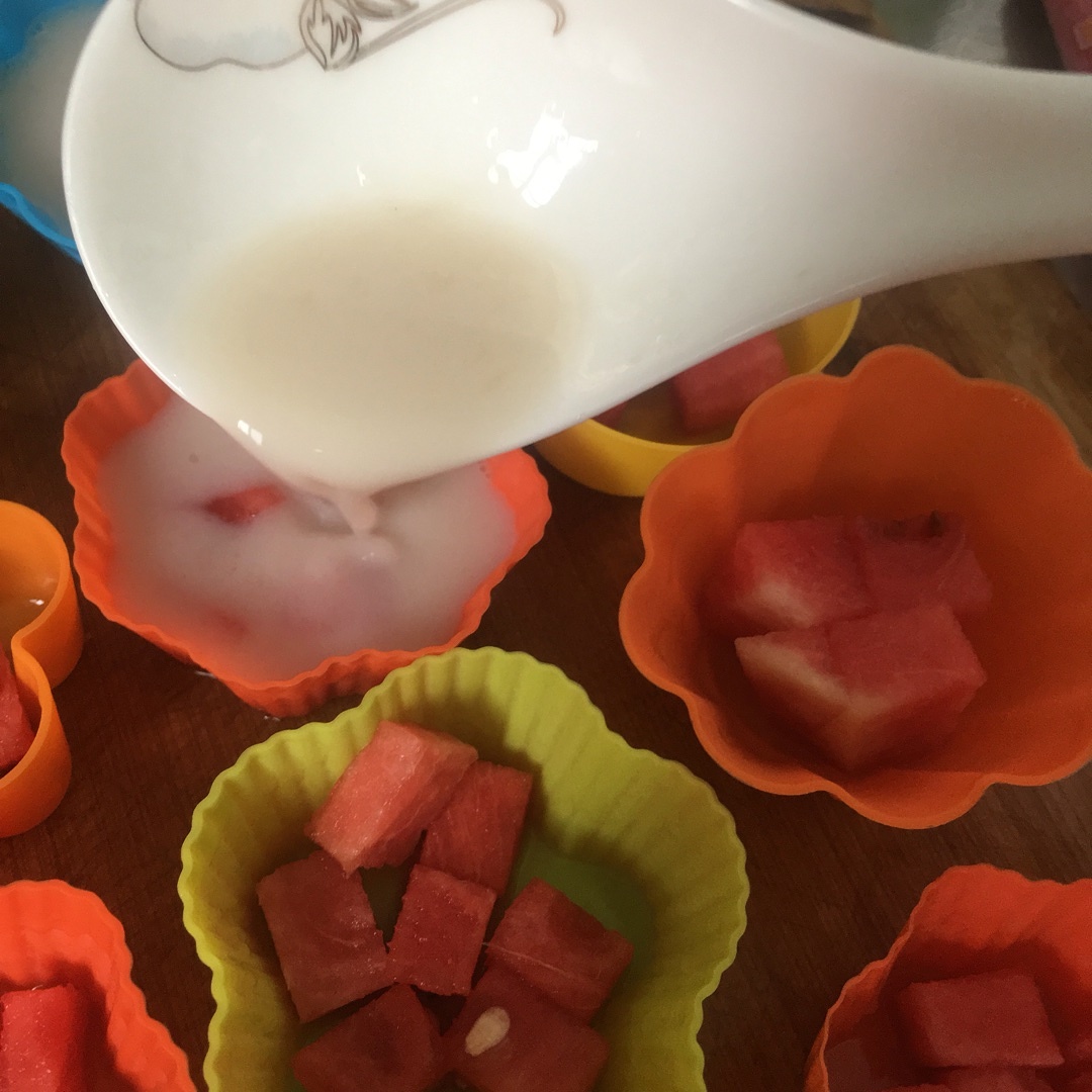 水果杏仁豆腐的做法 步骤3