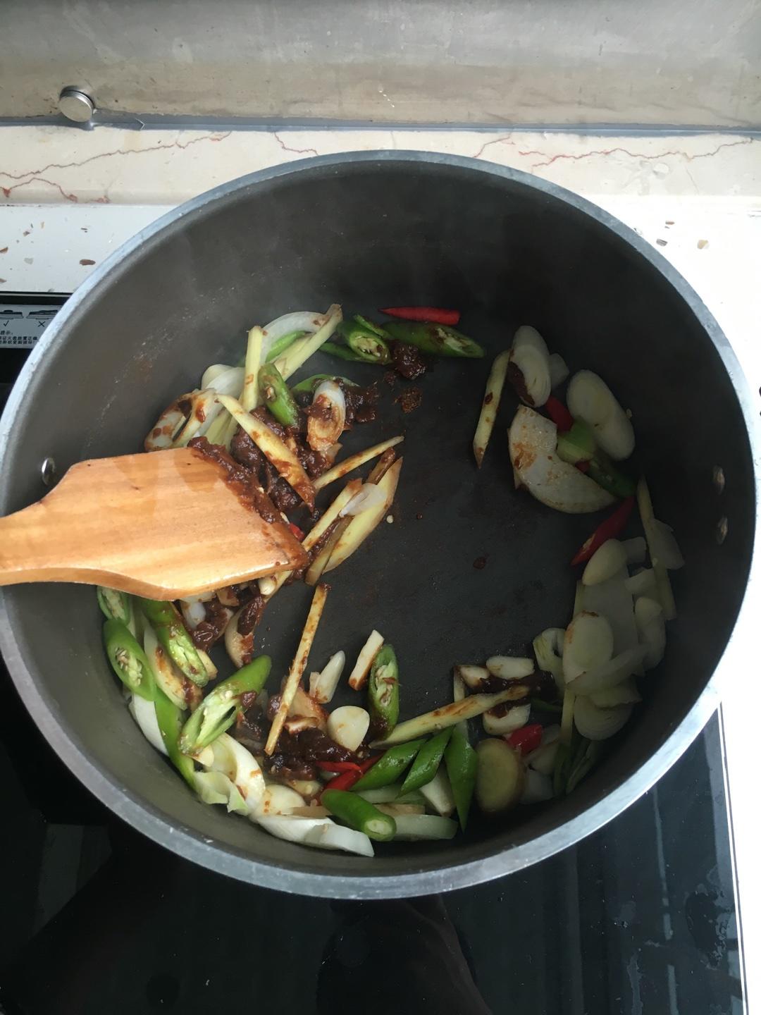 超級入味簡單的辣炒花蛤的做法 步骤5