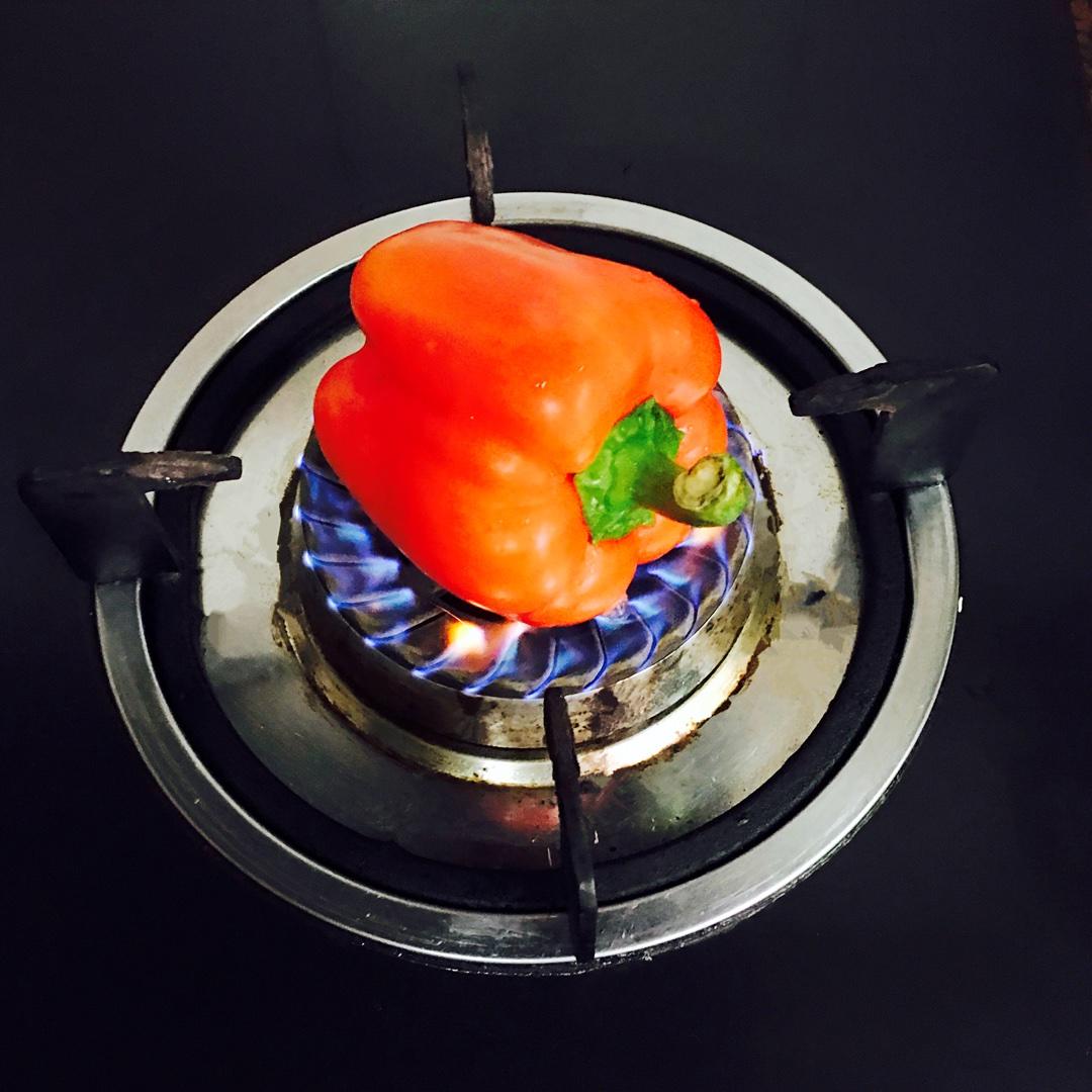 烤燈籠椒的做法 步骤1