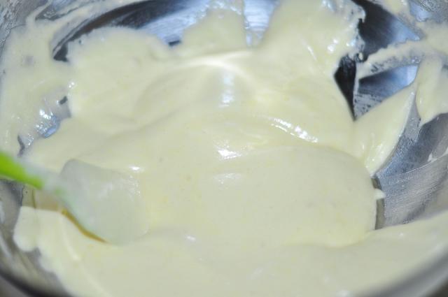 海綿蛋糕鬆餅配酸奶油的做法 步骤7