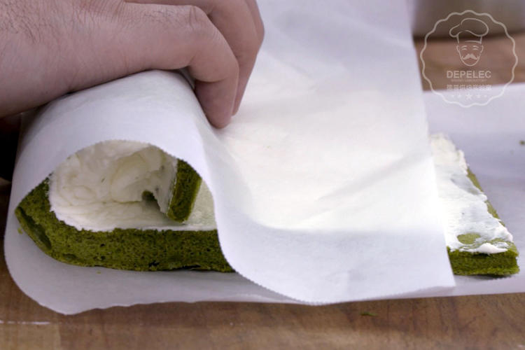 #視訊#德普烘焙食譜—日式鹹焦糖抹茶卷的做法 步骤17