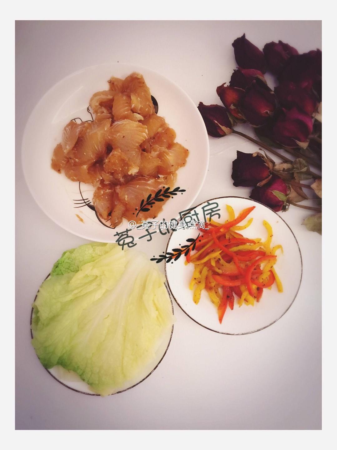 【彩椒龍利魚白菜卷】的做法 步骤1