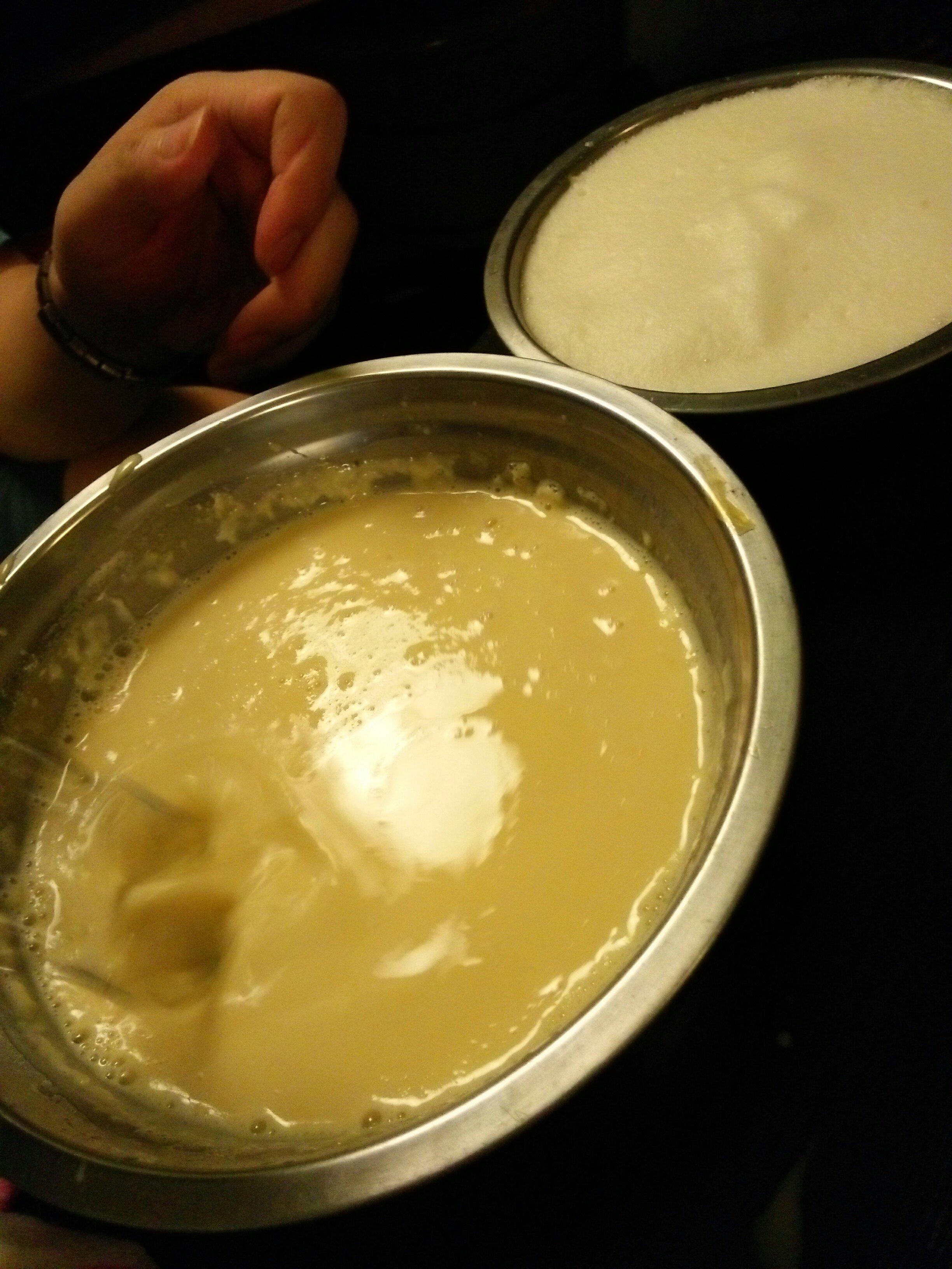 電飯鍋蒸蛋糕的做法 步骤3