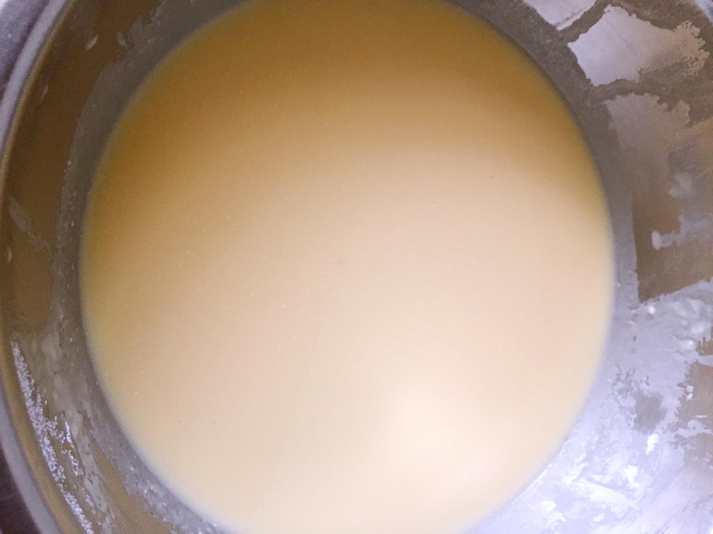 芒果千層蛋糕，蛋皮不破裂，不起泡的做法 步骤3