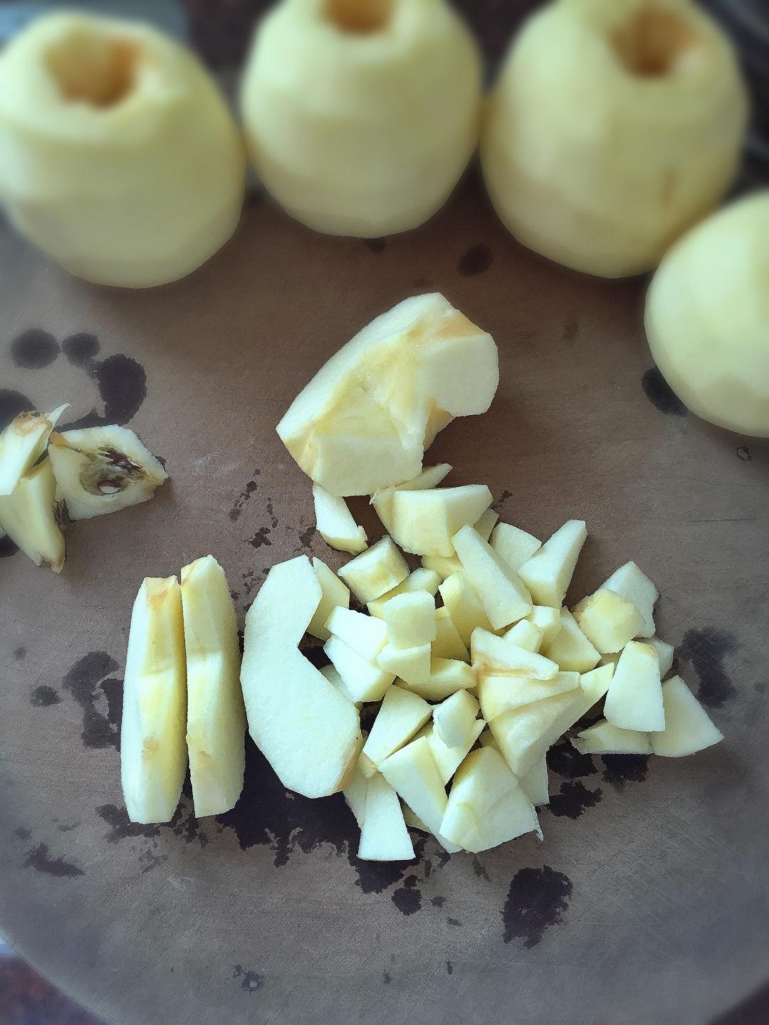 寶寶輔食:蘋果香蕉泥 1段(輔食新增初期-36個月適用)的做法 步骤2