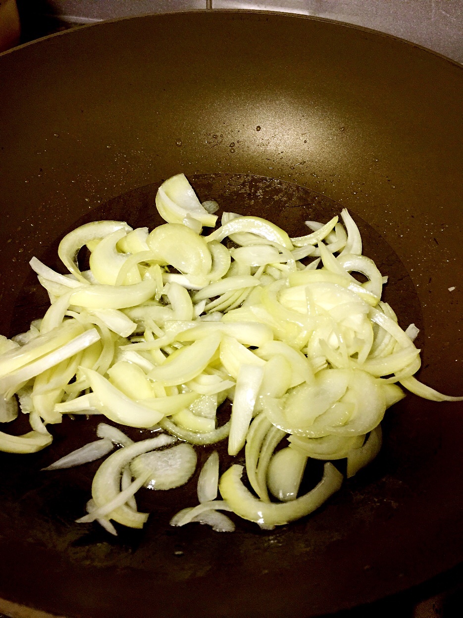 咖哩土豆雞飯的做法 步骤2
