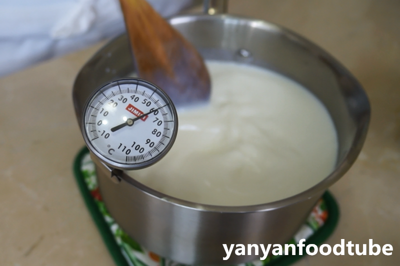 烤箱自制酸奶 Homemade Greek Yoghurt的做法 步骤2