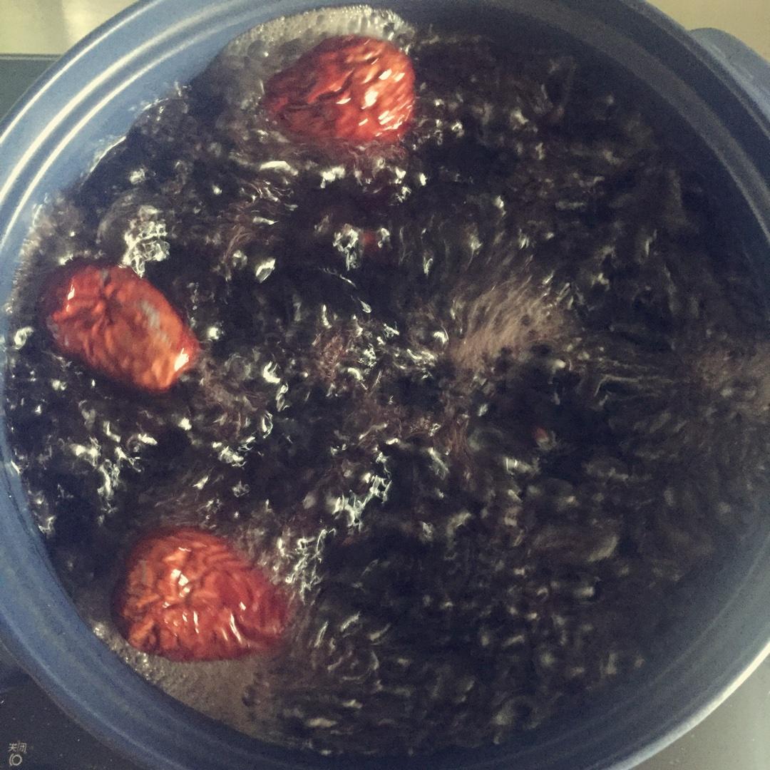 黑米紅豆薏米芡實紅棗水-溫暖除溼的糖水的做法 步骤1