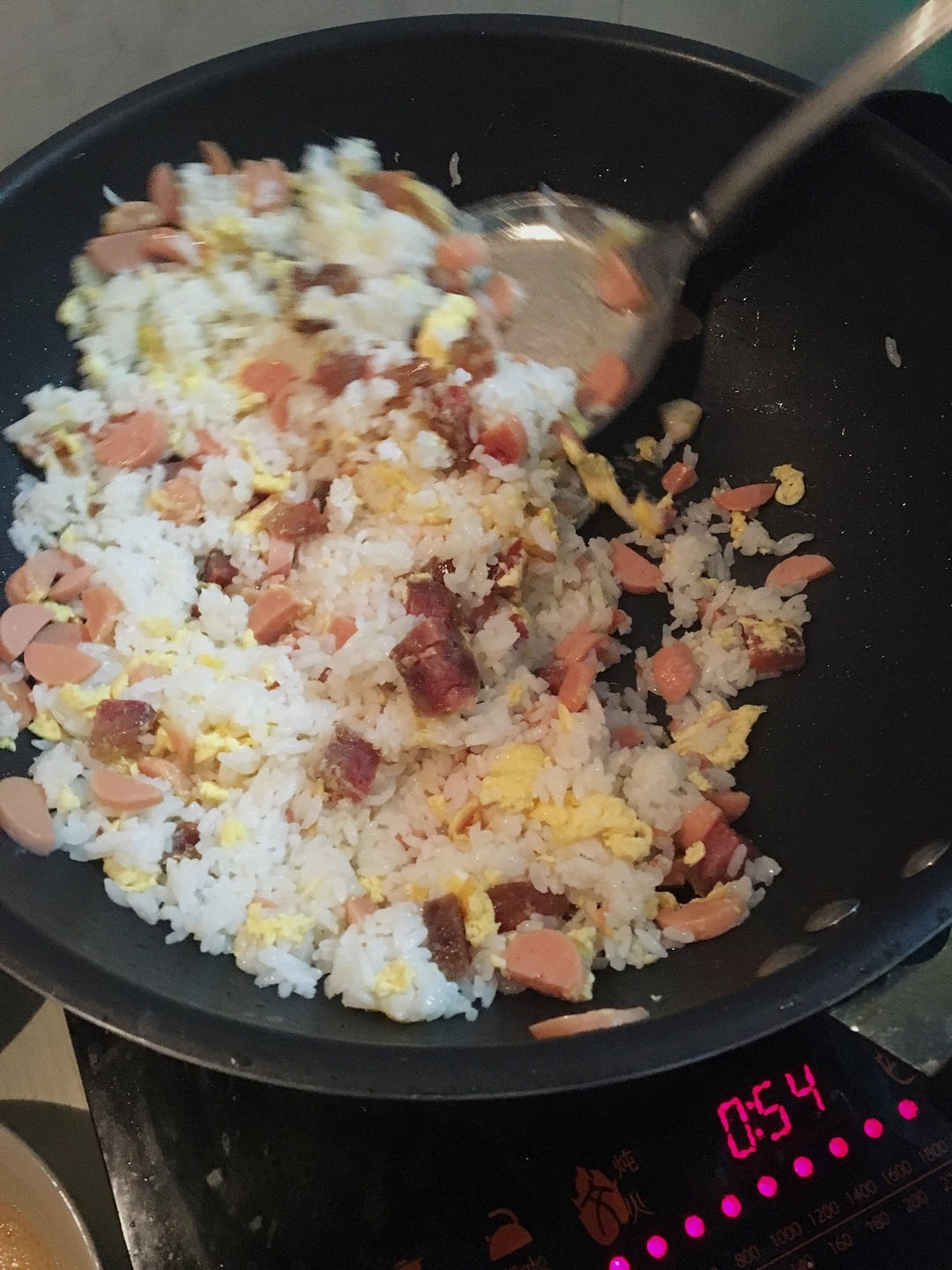 大雜燴 美味蛋炒飯的做法 步骤2
