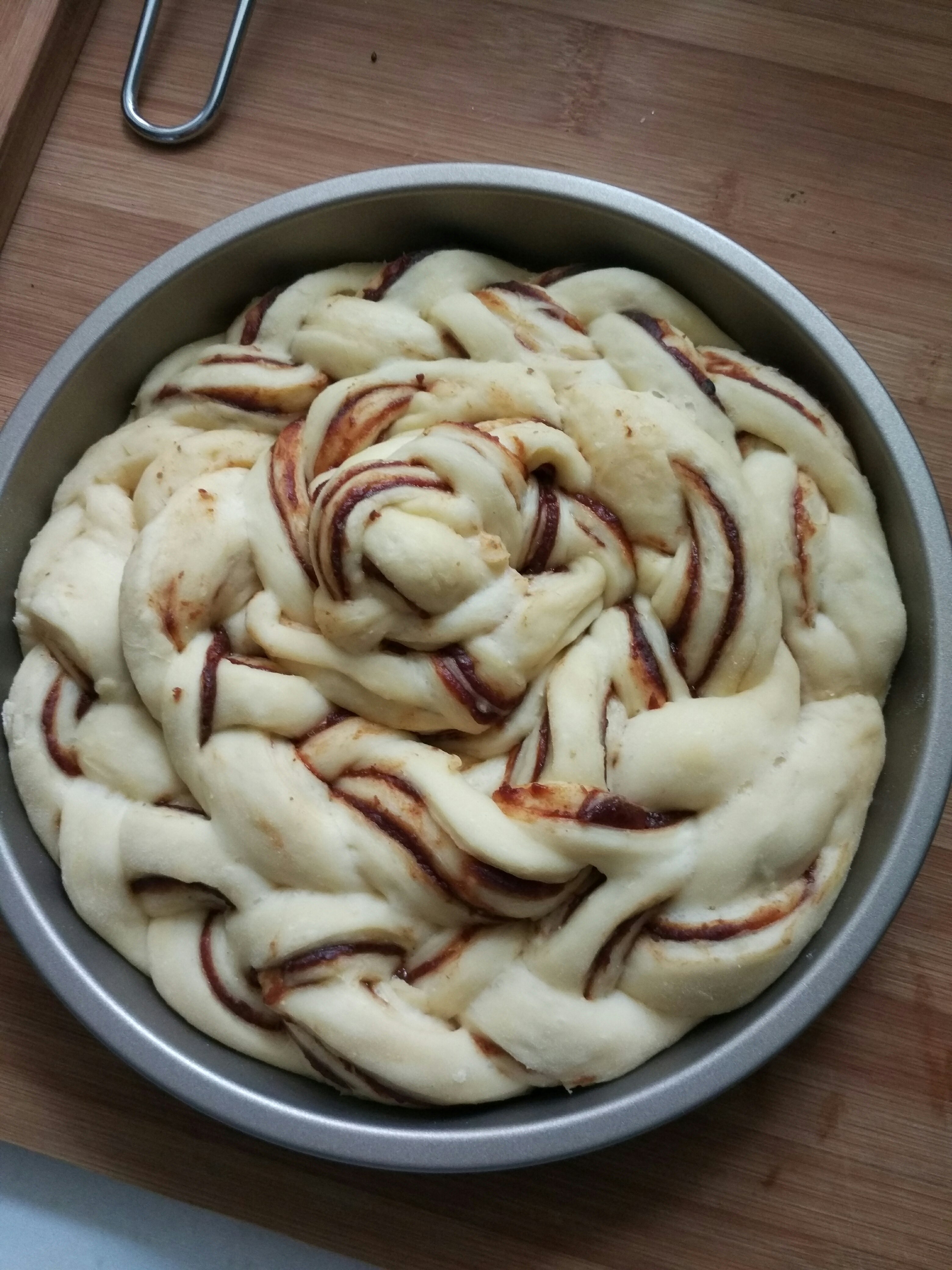 波蘭種麻花辮豆沙麪包圈的做法 步骤5
