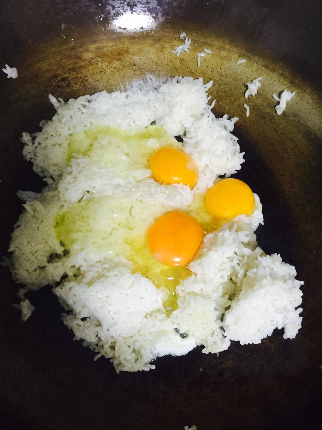 獨家密制蛋炒飯的做法 步骤2