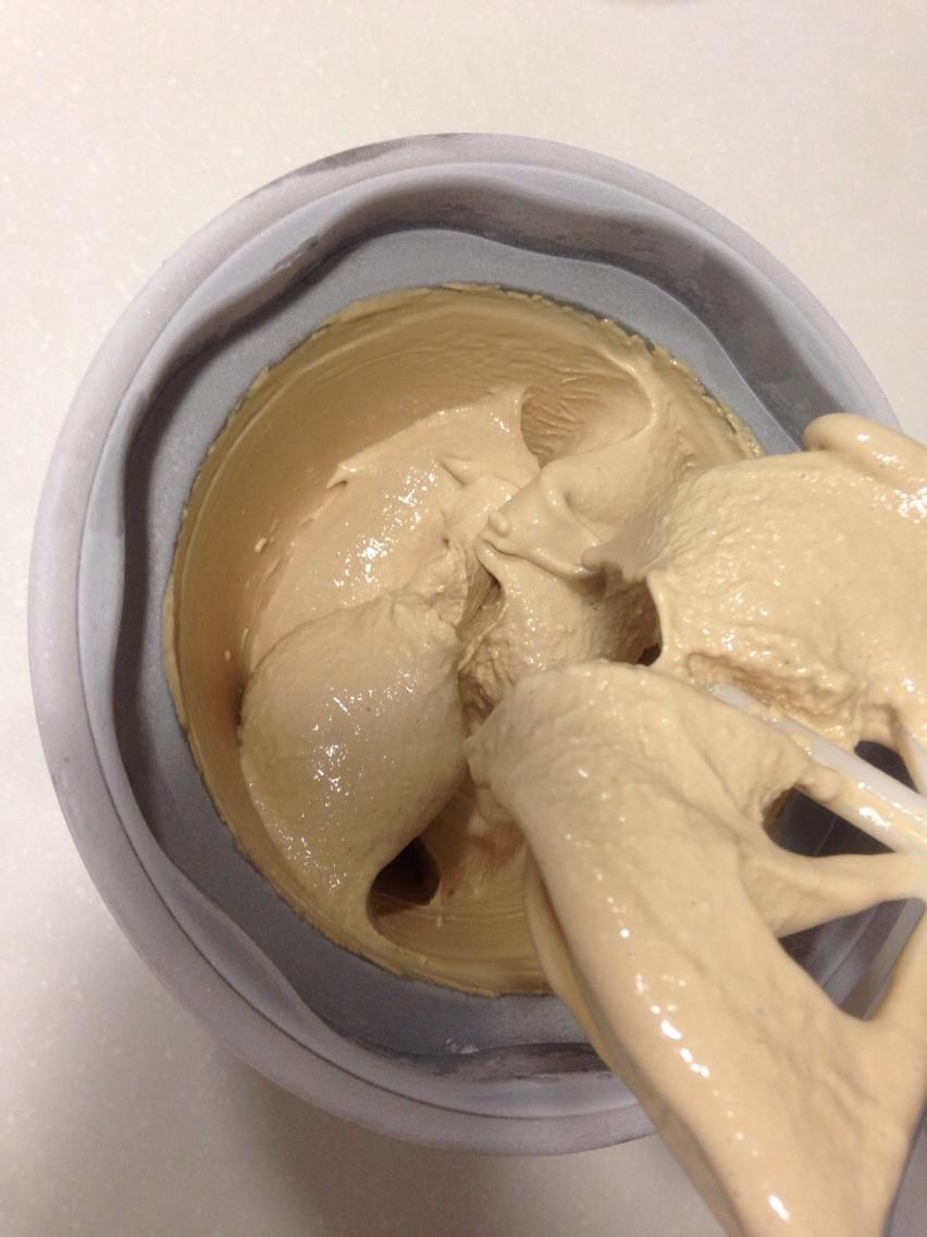 「餅旋風」—咖啡巧克力餅乾碎冰淇淋的做法 步骤6