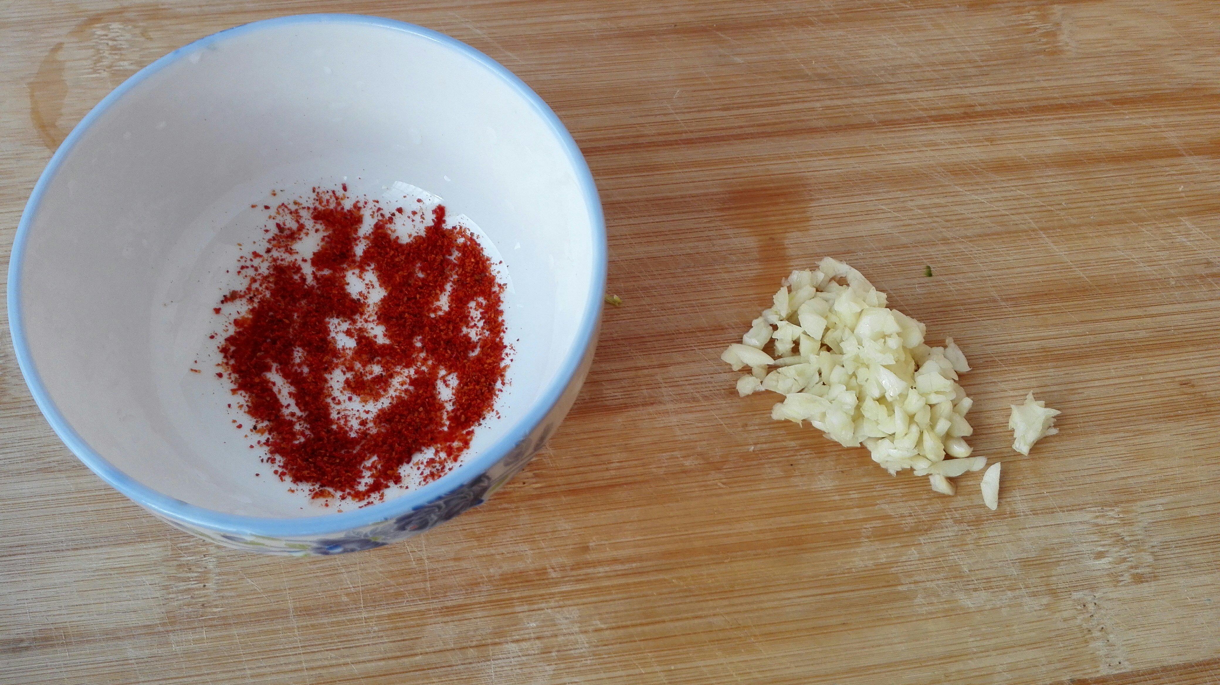 紅油麻醬拌豇豆的做法 步骤2