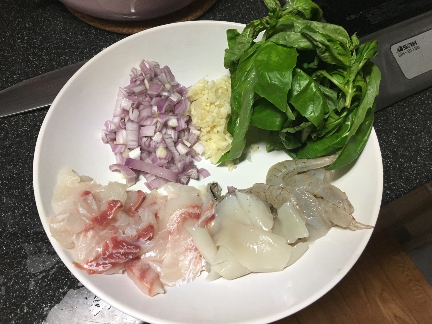 青醬海鮮意大利麪的做法 步骤1