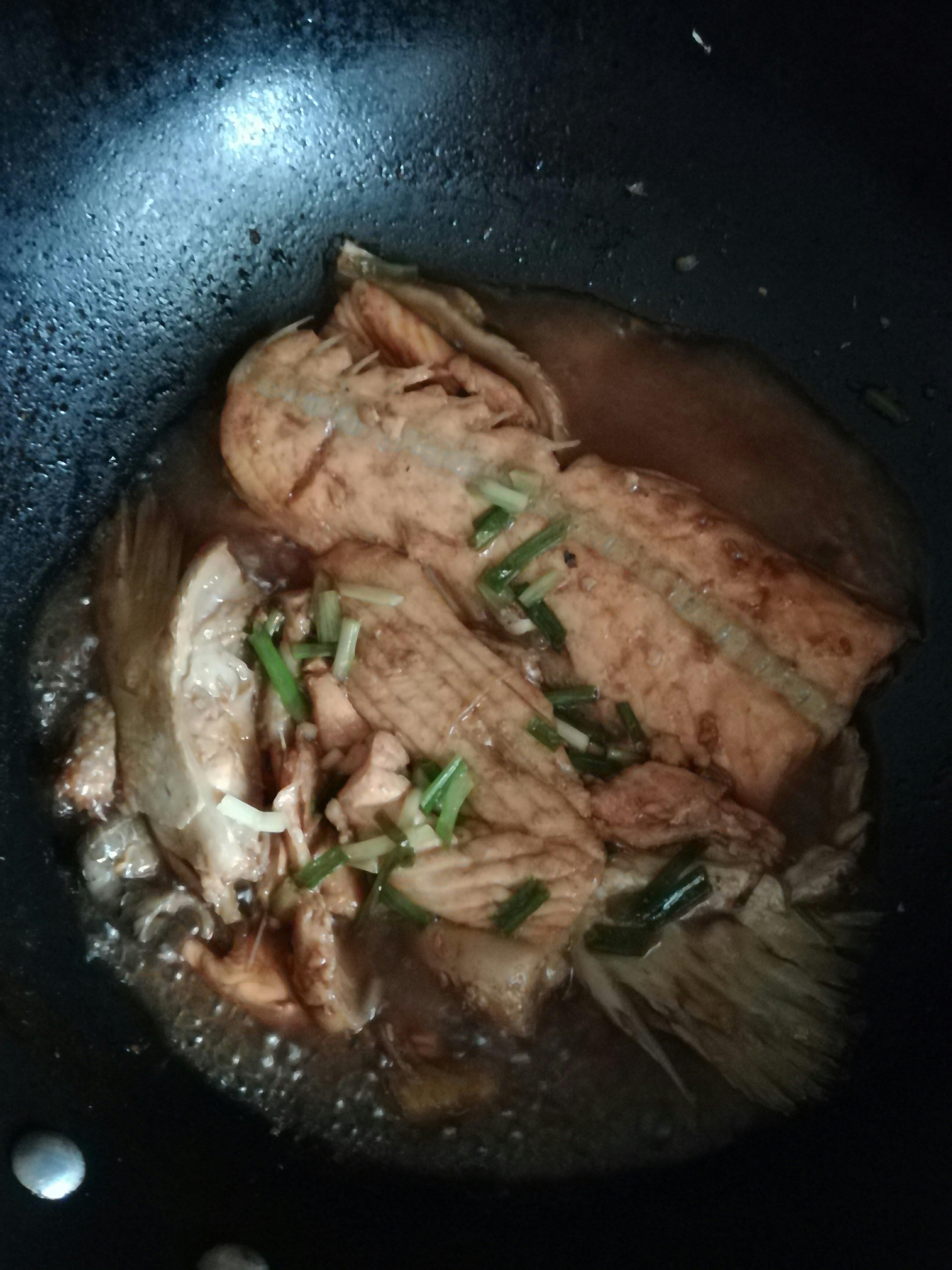 無油版紅燒三文魚的做法 步骤2