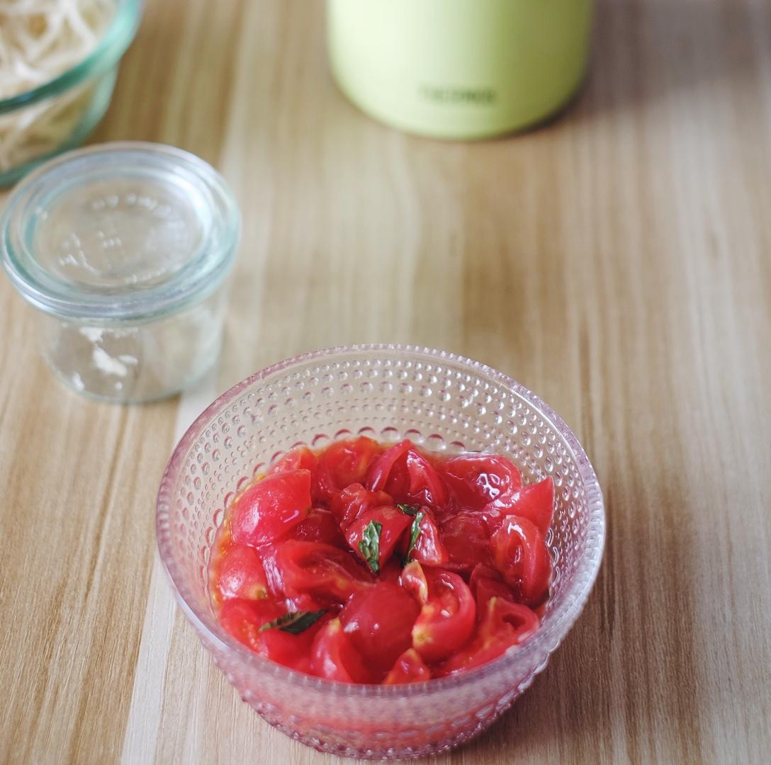 膳魔師燜燒罐之水果番茄夏日涼麪的做法 步骤2