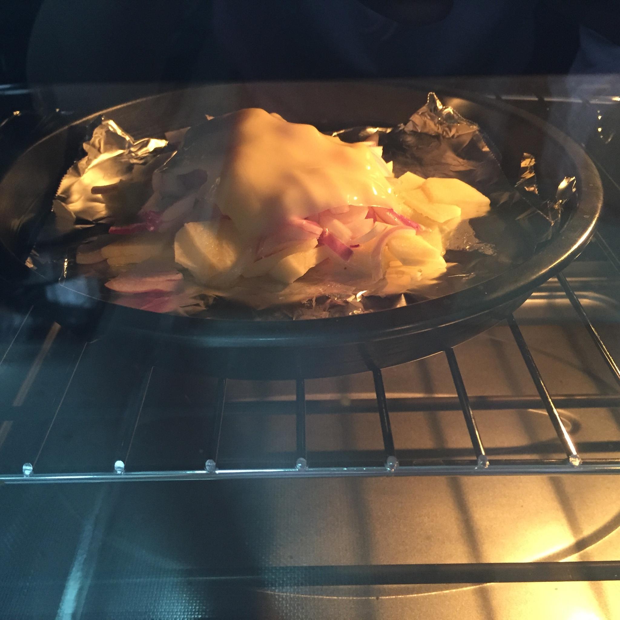洋蔥土豆芝士烤蝦（嬰兒無油鹽版）的做法 步骤3