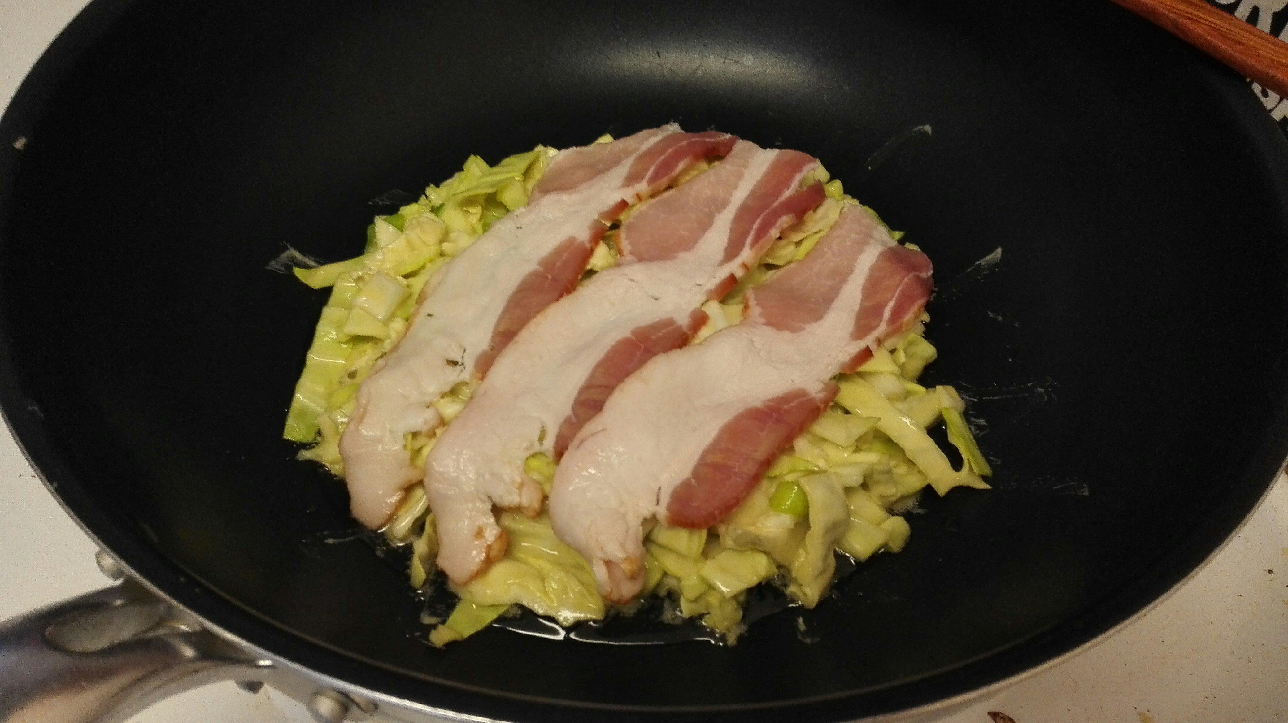 Okonomiyaki的做法 步骤3