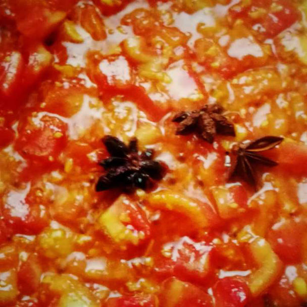 珍惜冬病夏治的季節，來款鮮香清爽的火鍋丨番茄火鍋 • 圓滿素食的做法 步骤4
