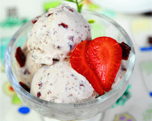清涼冰爽蔓越莓奶油冰淇淋的做法 步骤9