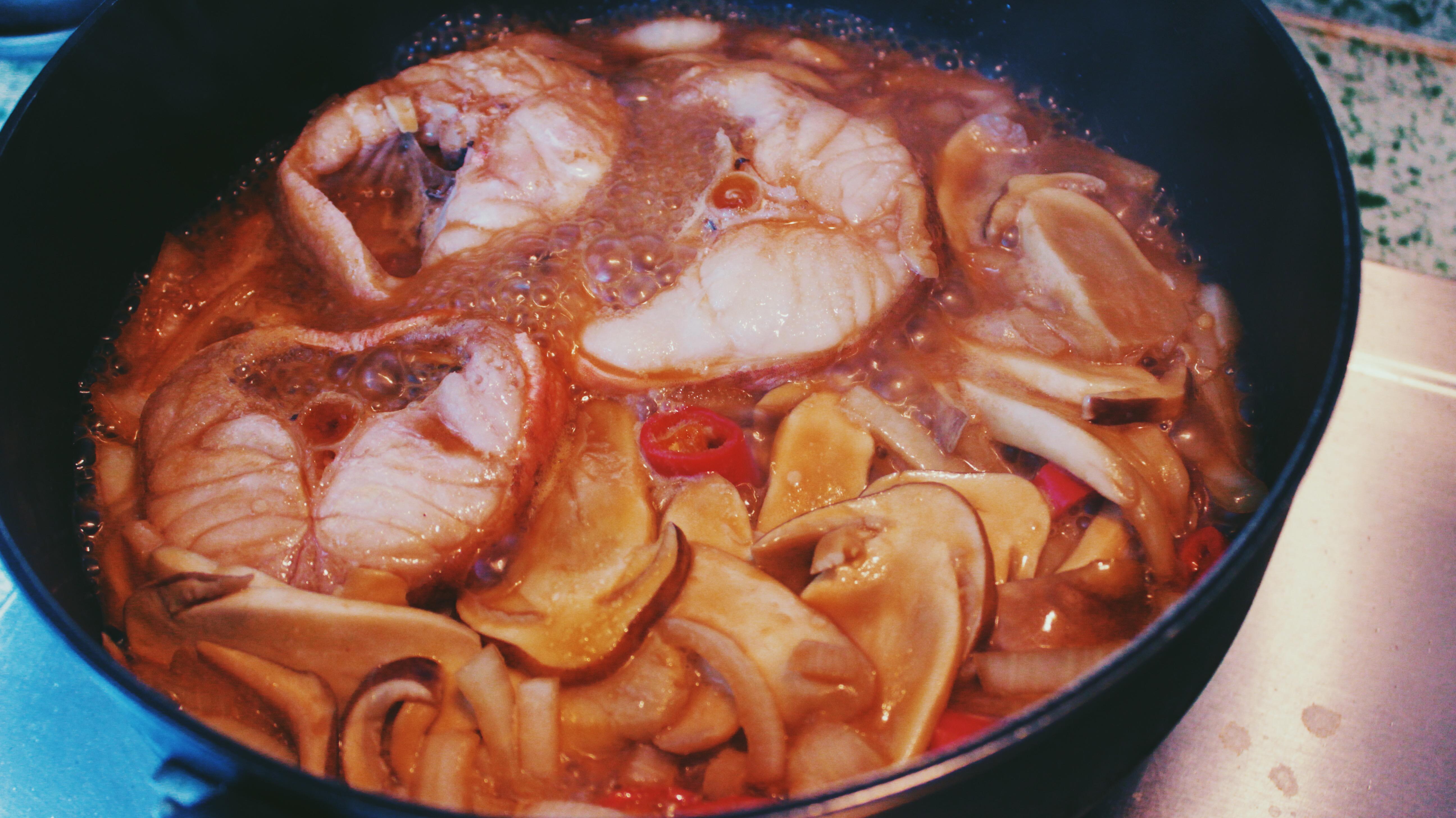 【山姆廚房】姬松茸羽鼬䲁魚燜飯的做法 步骤9