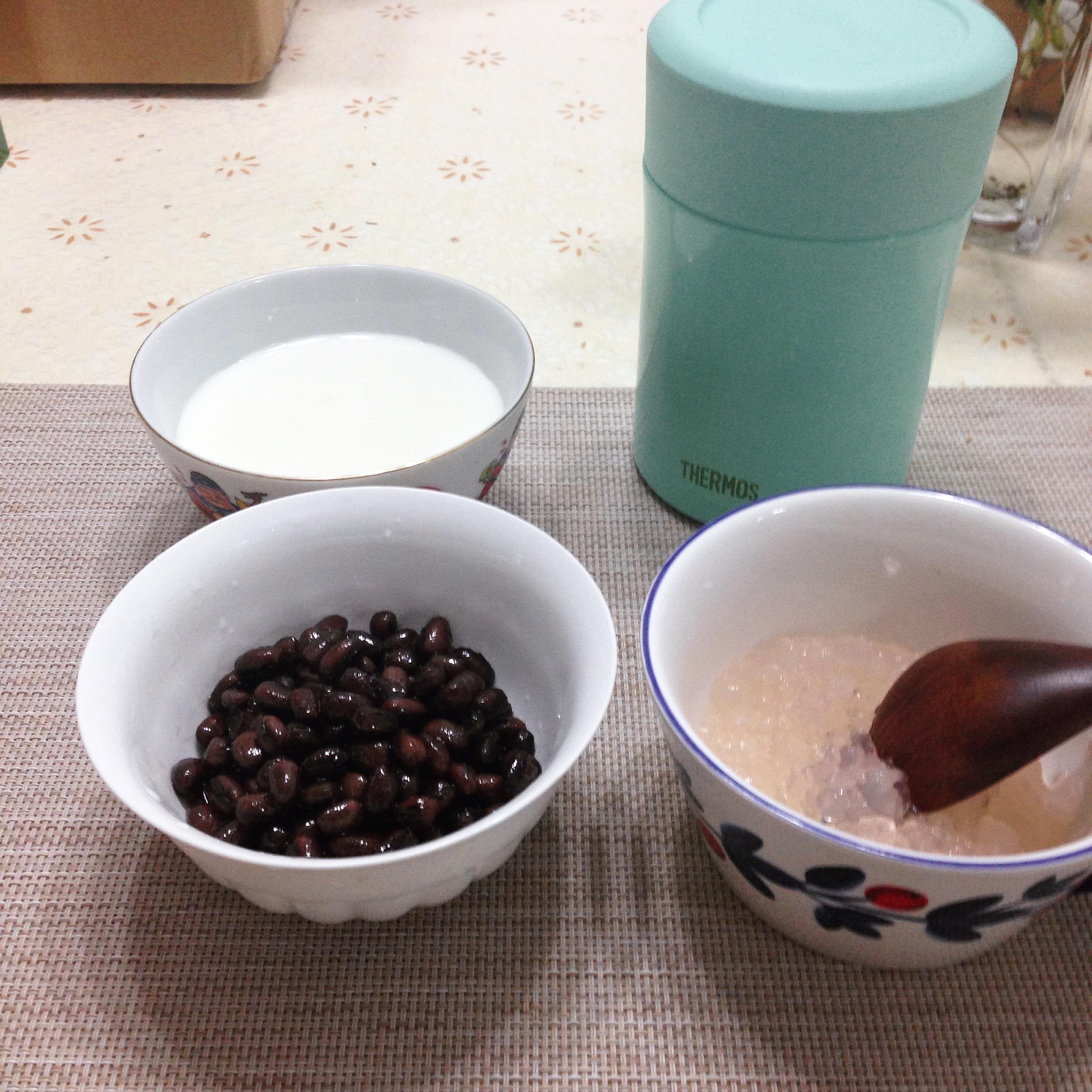 膳魔師魔法燜燒罐——冰鎮牛奶紅豆西米露的做法 步骤6