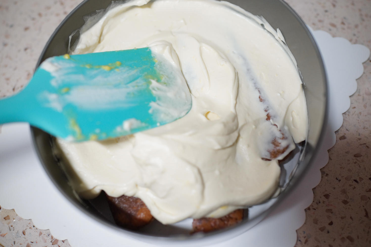 無需烤箱的入門級蛋糕 提拉米蘇蛋糕 提拉米蘇冰淇淋的做法 步骤8