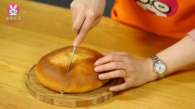 【微體兔菜譜】粉在你口 甜在你心的乳酪包的做法 步骤18