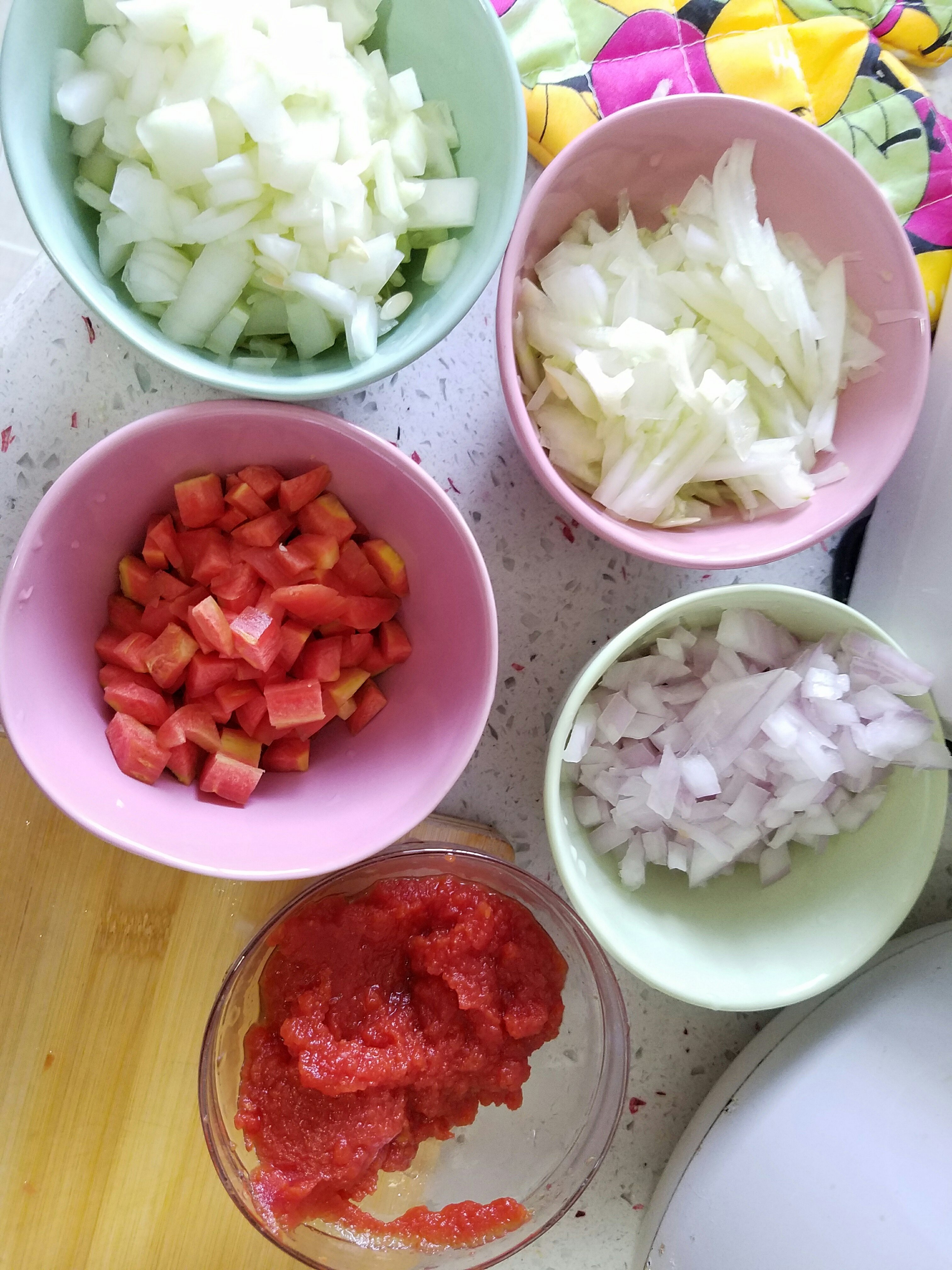 番茄醬炒麪的做法 步骤1