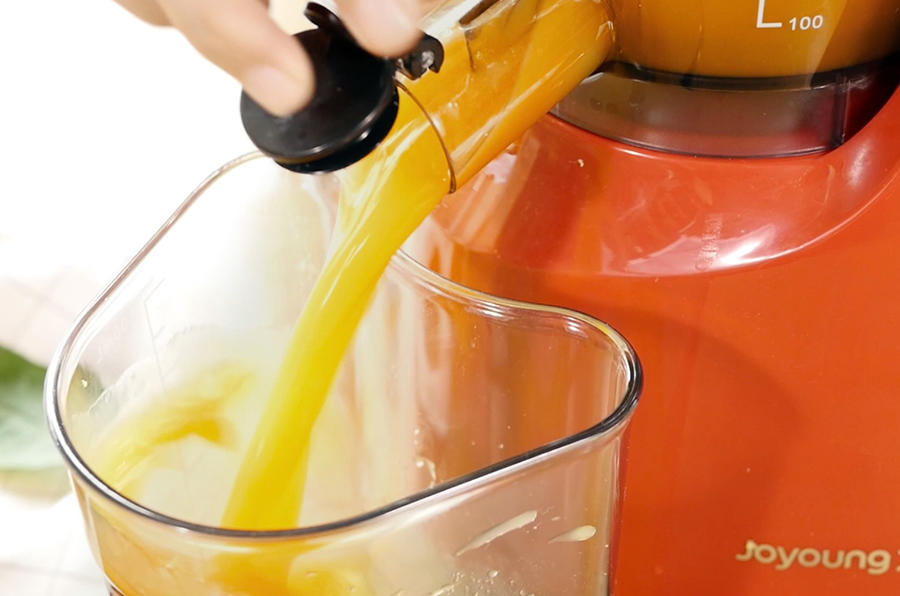 九陽知食丨陽光橙汁冰棍的做法 步骤1