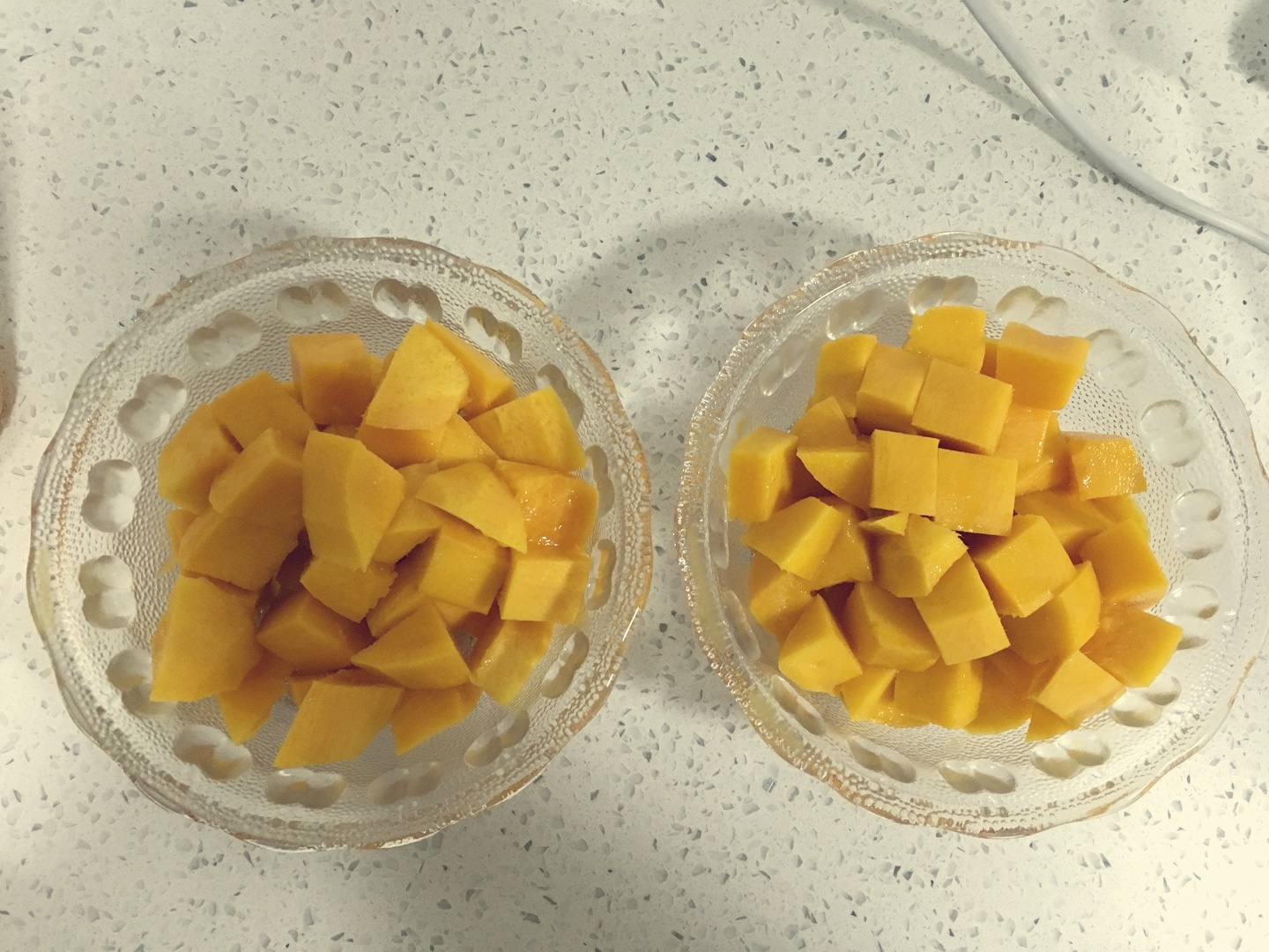 芒果乳酪慕斯的做法 步骤2