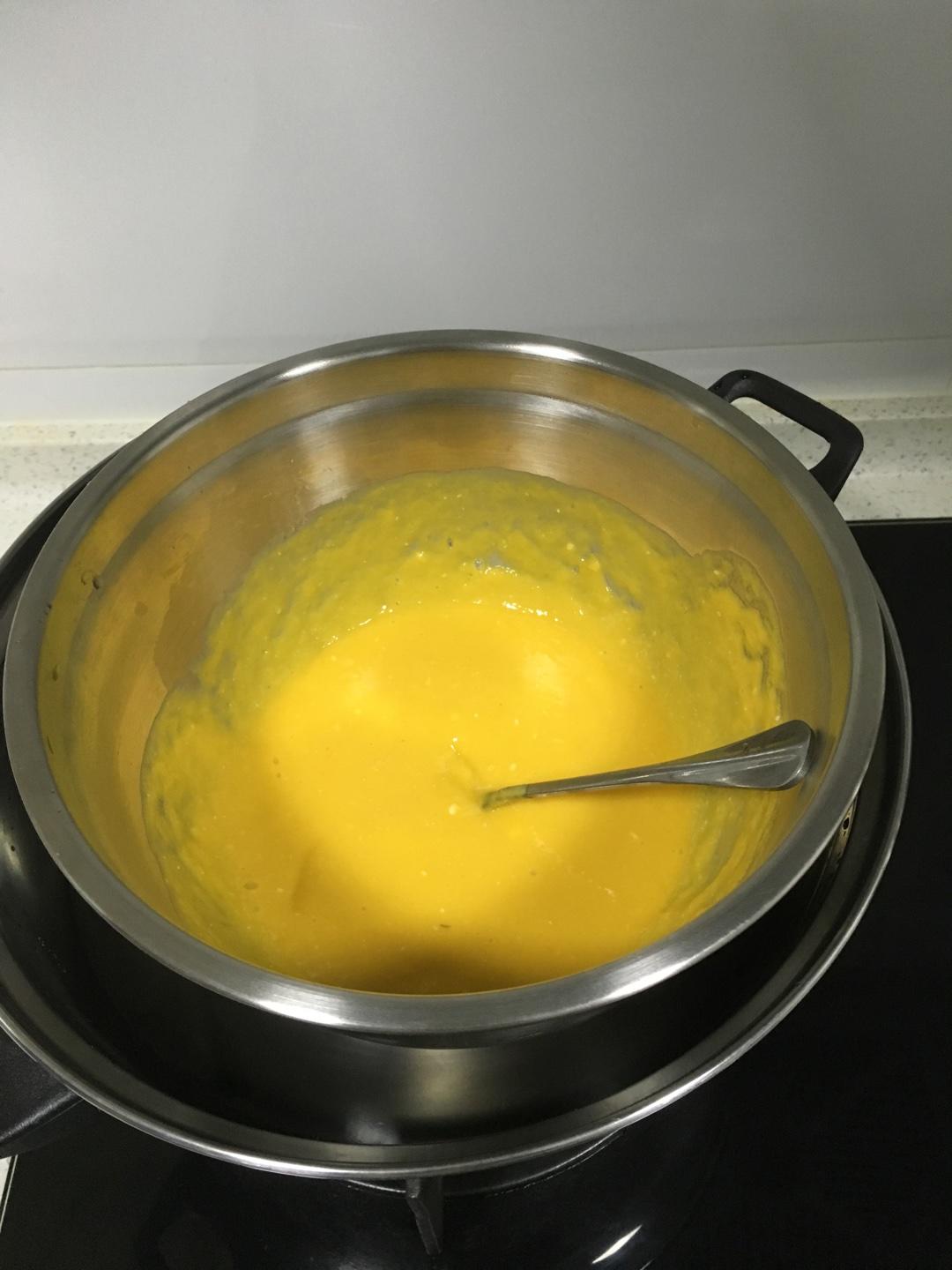 芒果乳酪慕斯的做法 步骤5