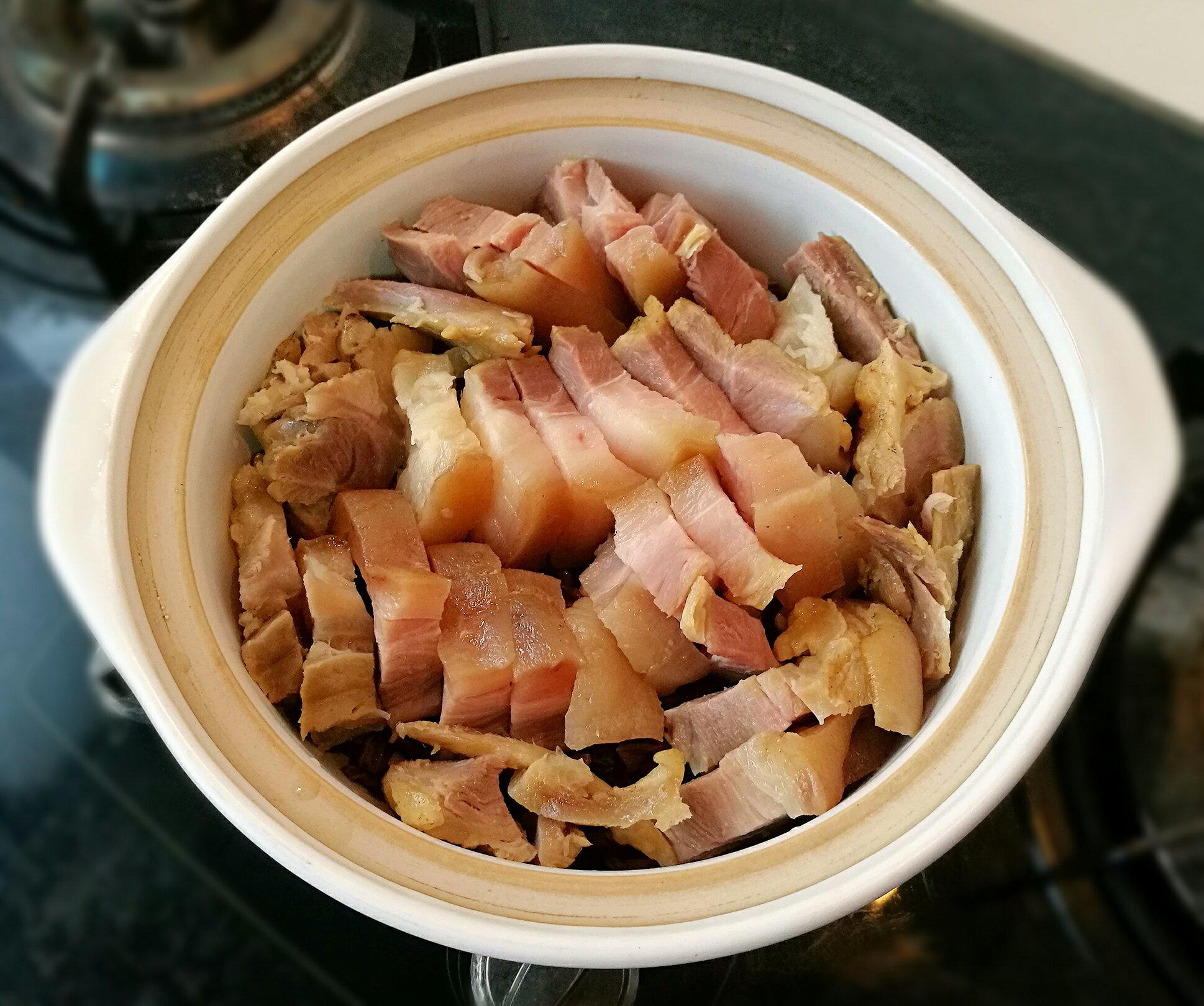 幹豆角燜臘豬腳的做法 步骤5