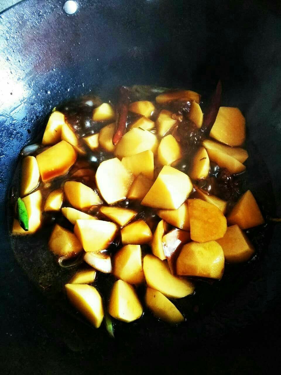 紅燒小土豆的做法 步骤4