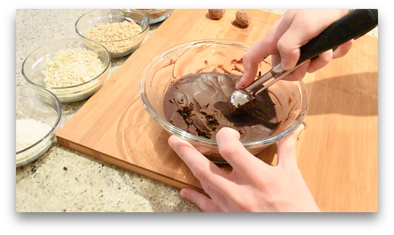 松露巧克力 Chocolate Truffles｜約翰的小廚房的做法 步骤6