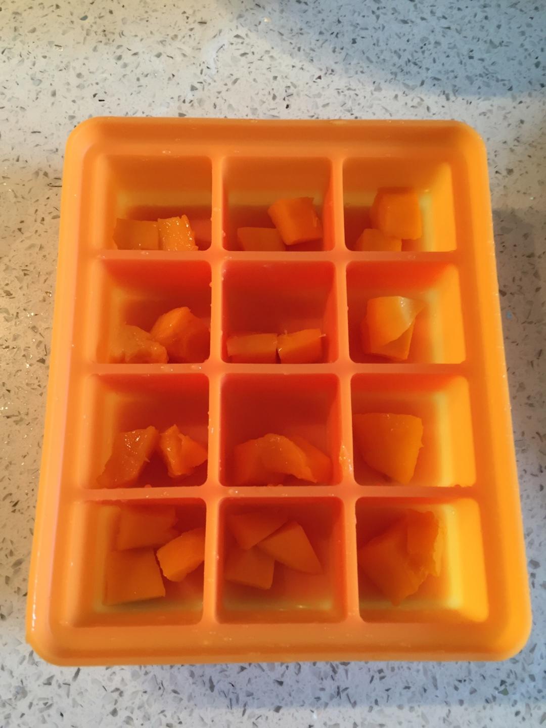 芒果冰塊的做法 步骤1
