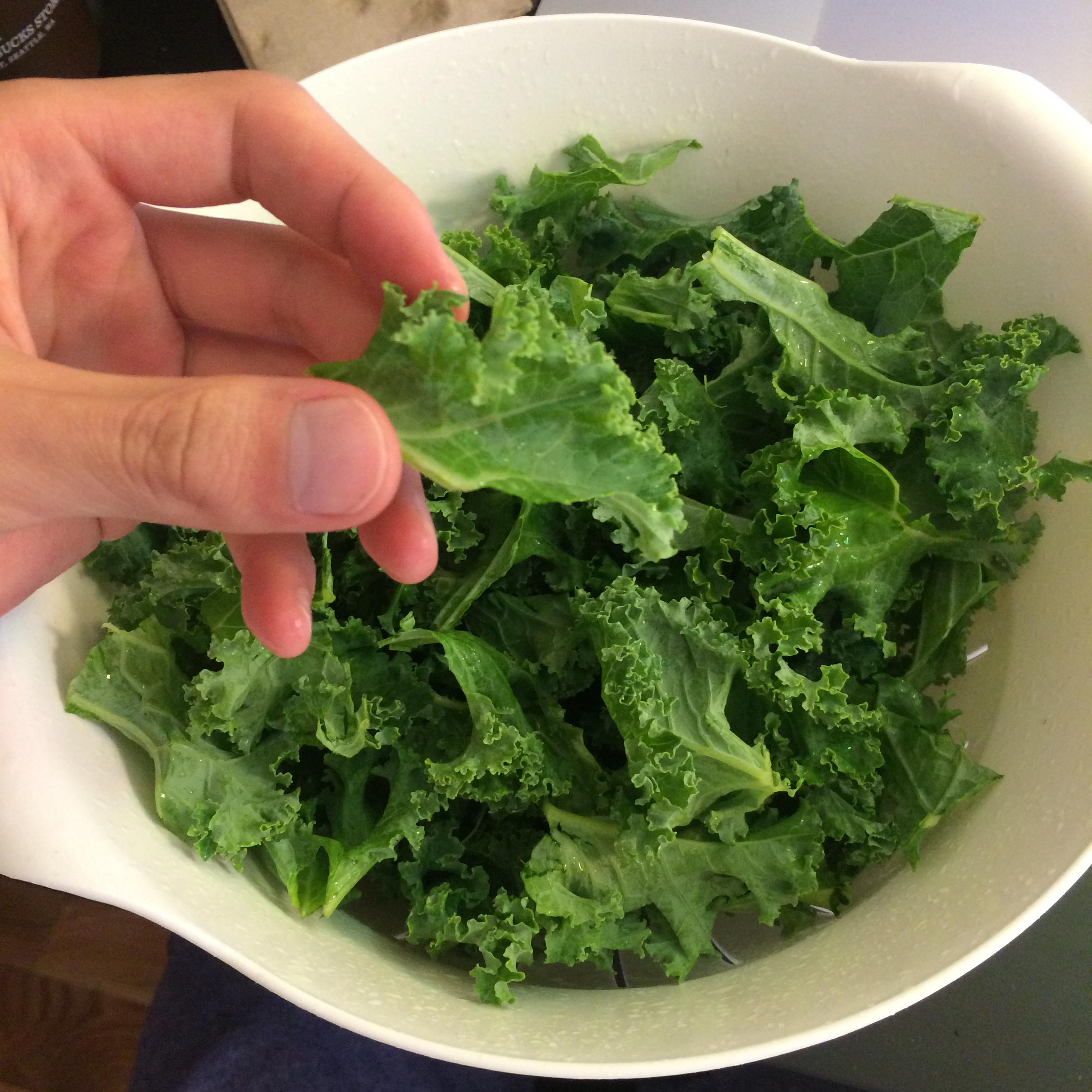香脆羽衣甘藍 Crispy Kale Chips的做法 步骤2
