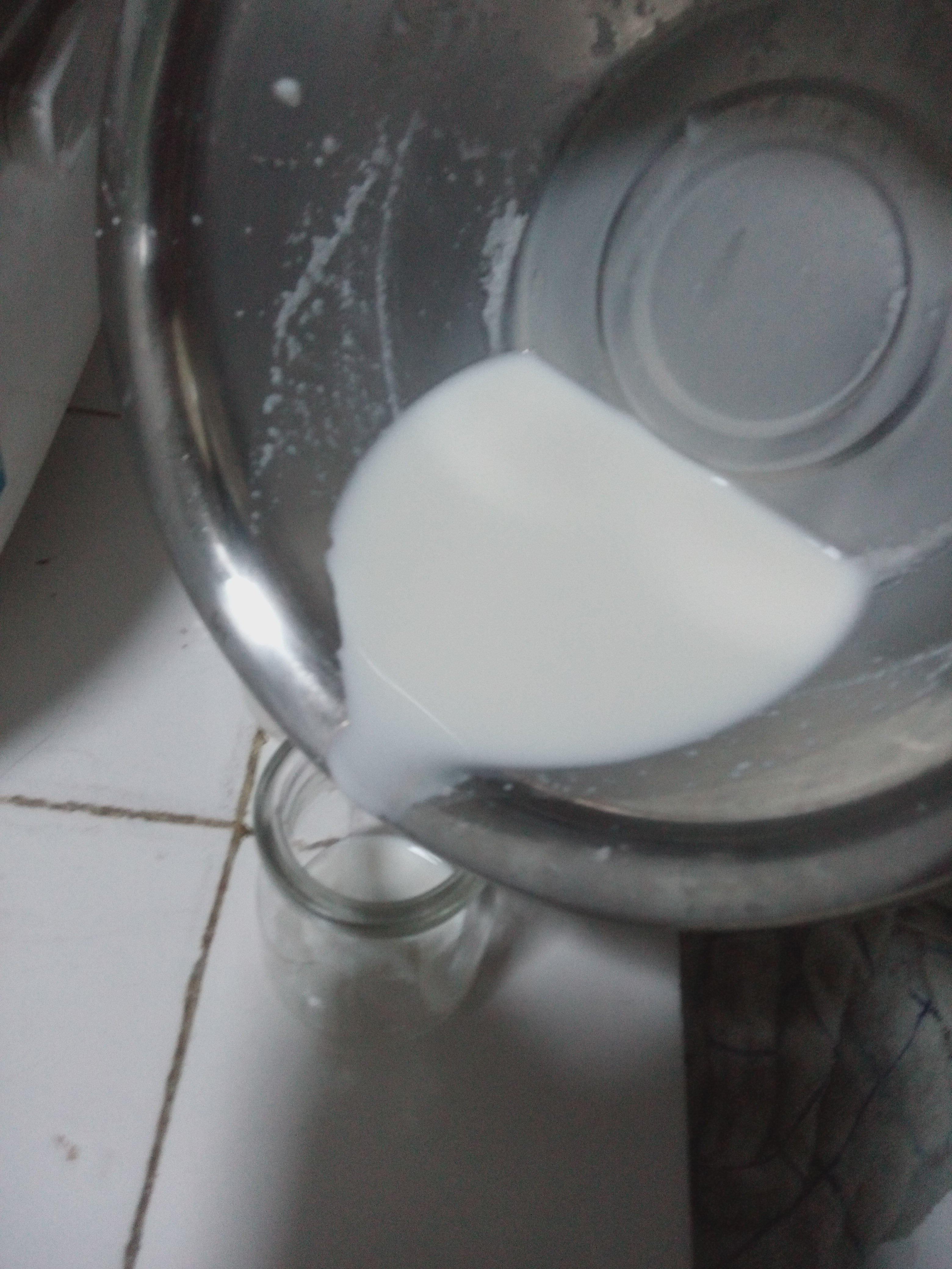 不用酸奶機和菌種———超詳解自已在家做酸奶的做法 步骤8