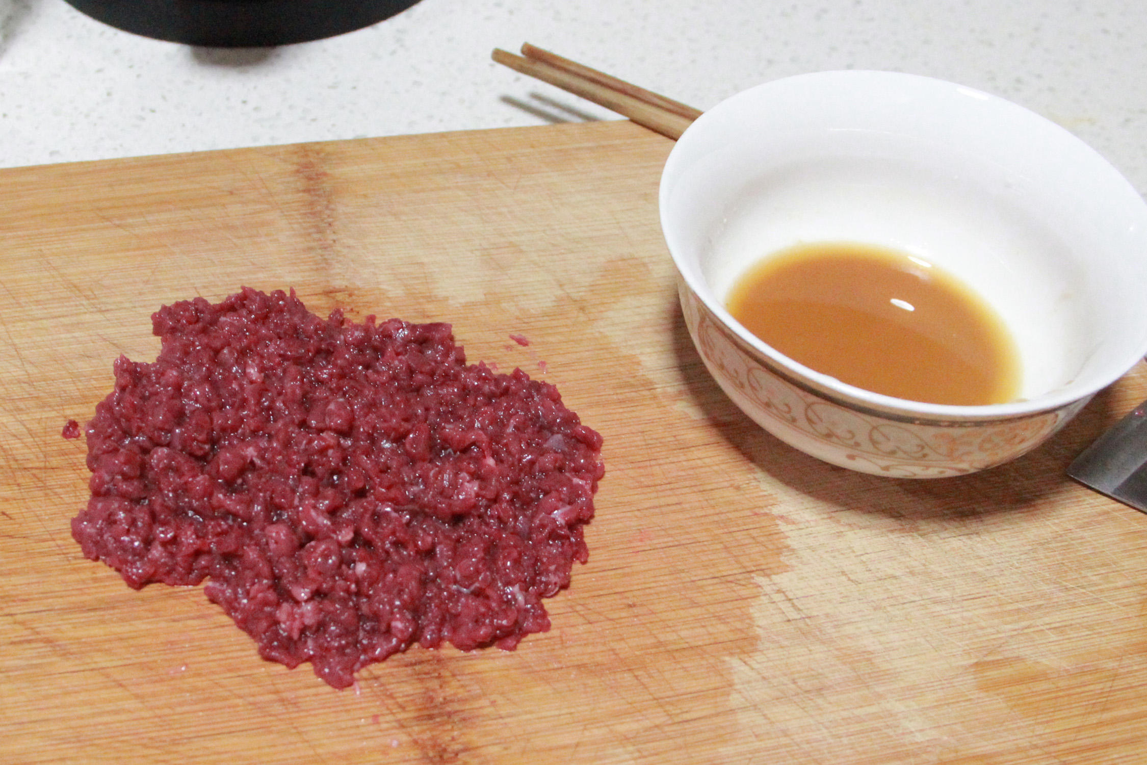 牛肉餅-簡單易學懶人菜（平底鍋）的做法 步骤1