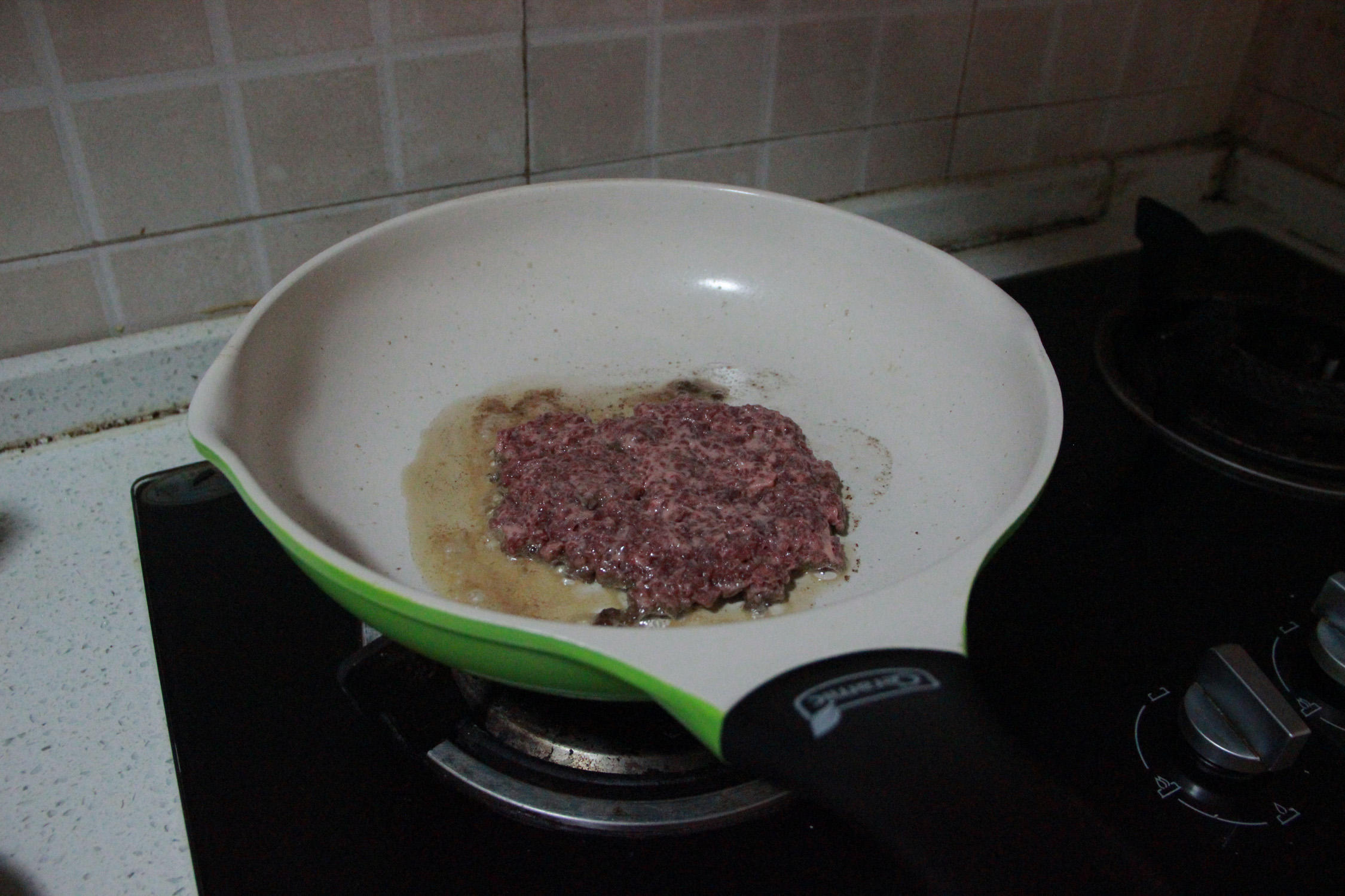 牛肉餅-簡單易學懶人菜（平底鍋）的做法 步骤7