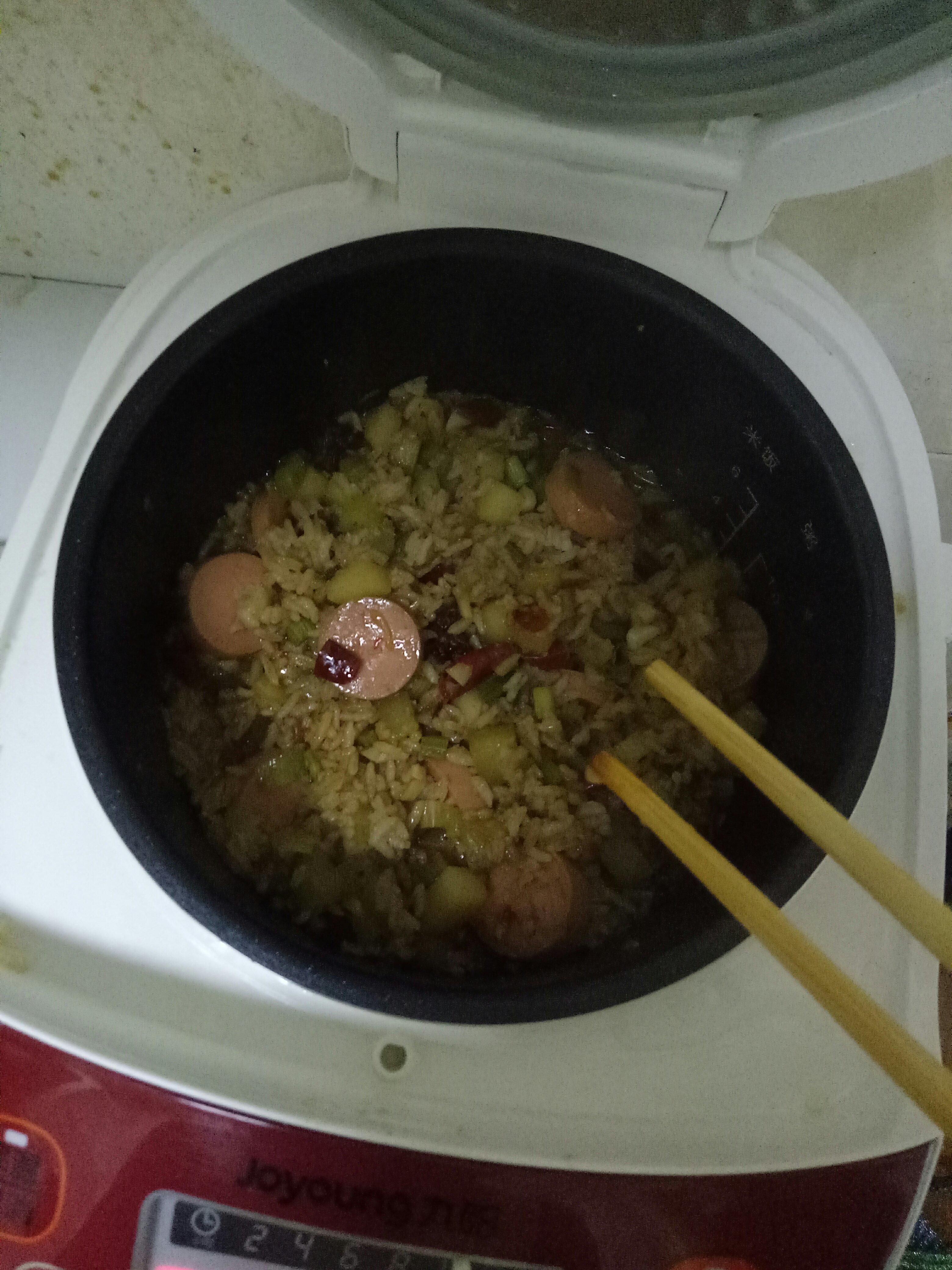 電飯煲茄子土豆火腿飯的做法 步骤9