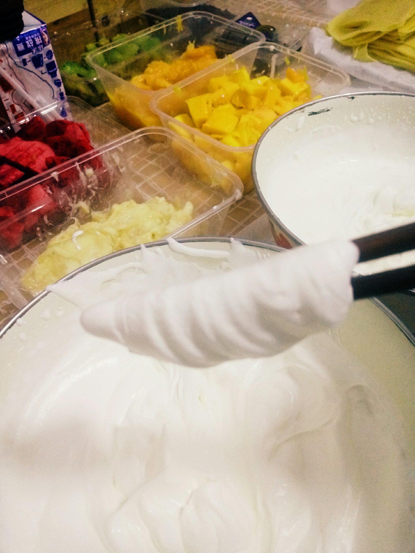 芒果，榴蓮，千層蛋糕的做法 步骤14