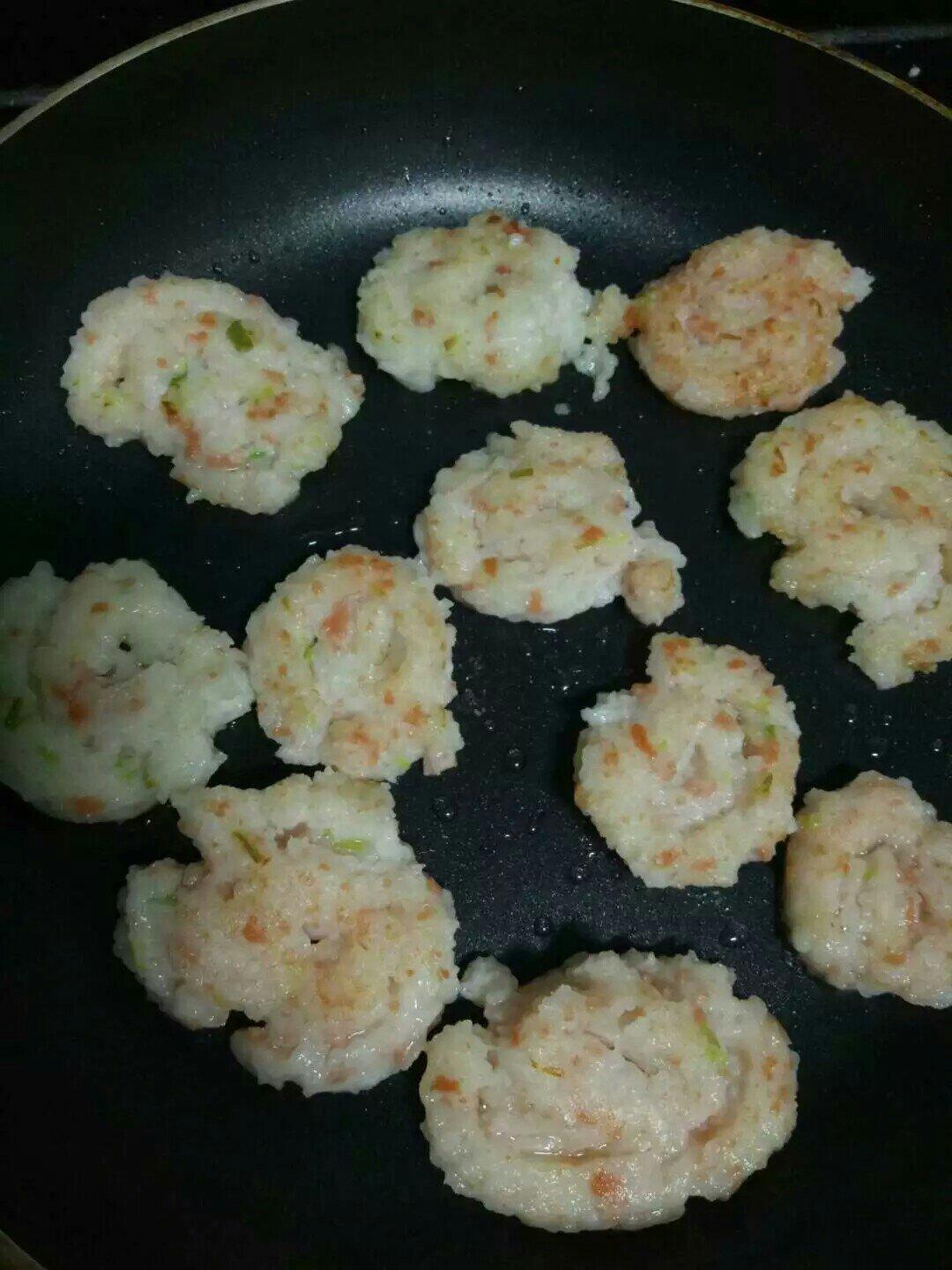 果語早餐之香蔥米卷的做法 步骤4