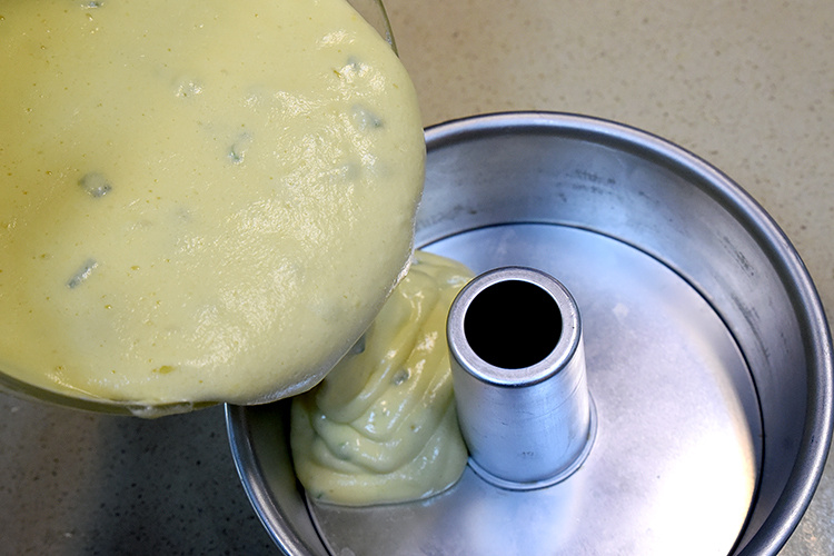 德普烘焙食譜—蔥香鹹味戚風蛋糕的做法 步骤9