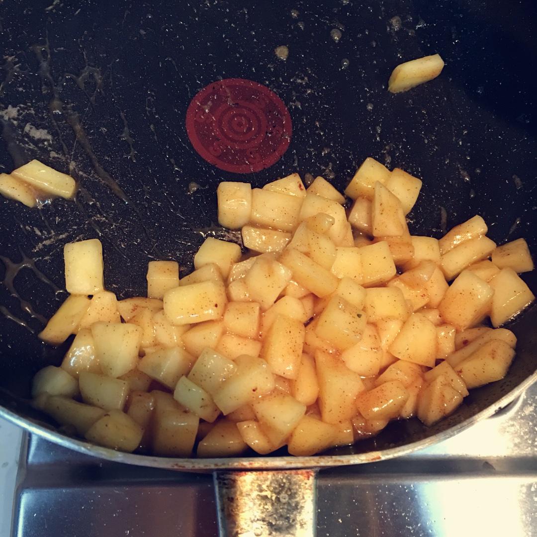 daisy小廚的蘋果派的做法 步骤2