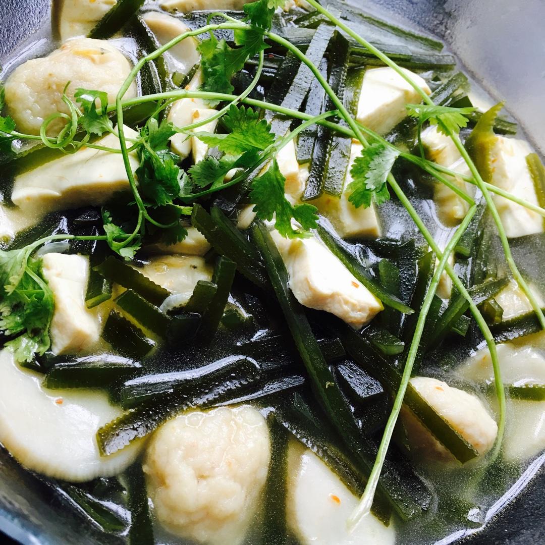 杜坎減肥速效期——海帶魚丸豆腐湯的做法 步骤5