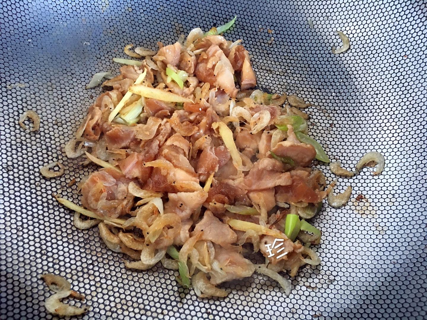 絲瓜蝦皮疙瘩湯的做法 步骤3