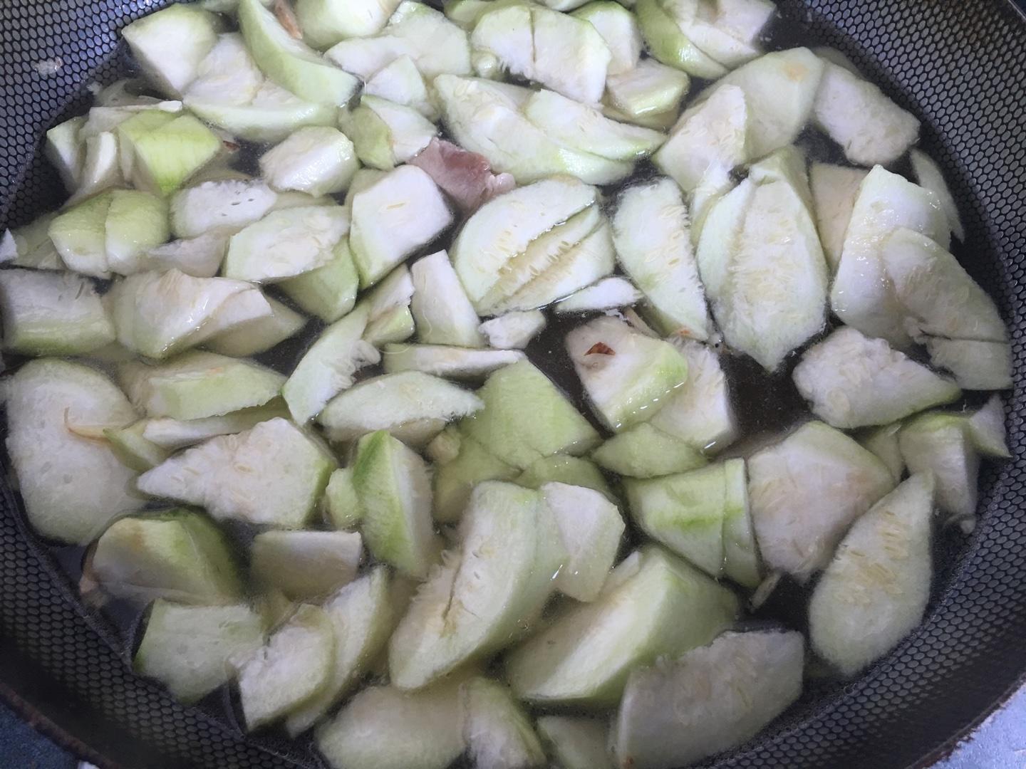 絲瓜蝦皮疙瘩湯的做法 步骤4