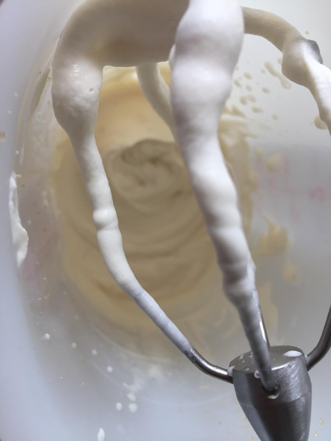 超簡版~酸奶冰激凌的做法 步骤2